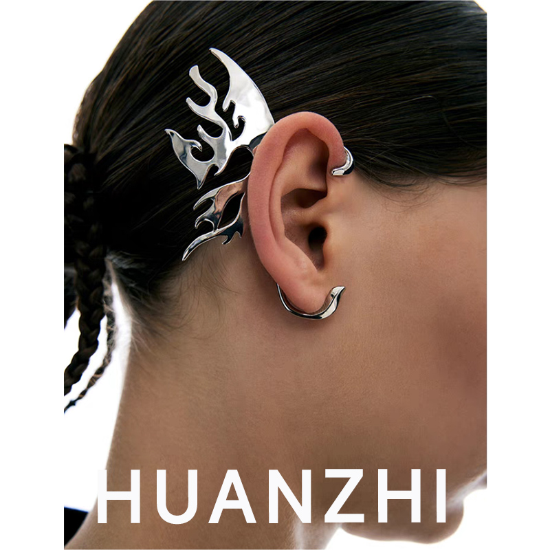 Men Accessories Earrings - Серьги HUANZHI серебряного цвета с механическими
