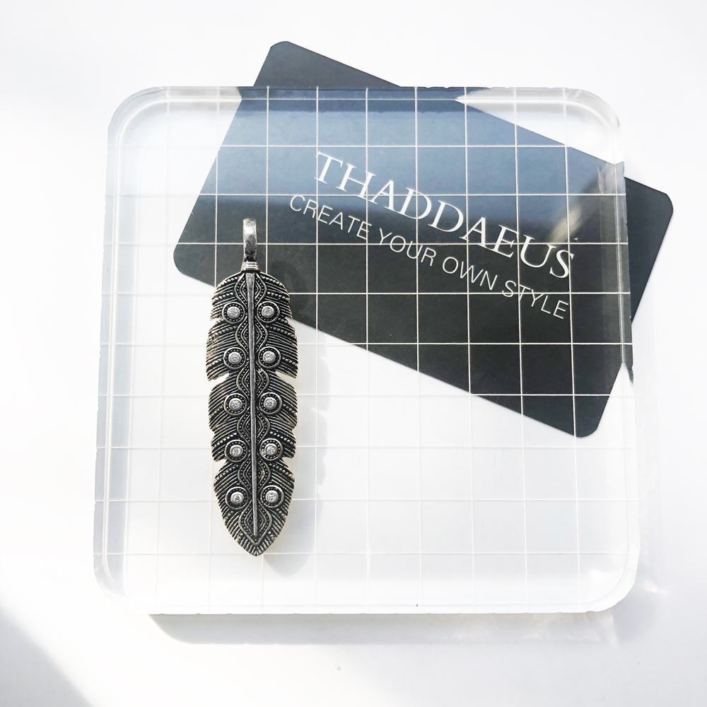 Кулон с орлиным пером, модное  – обзор и цена Men Accessories Brands