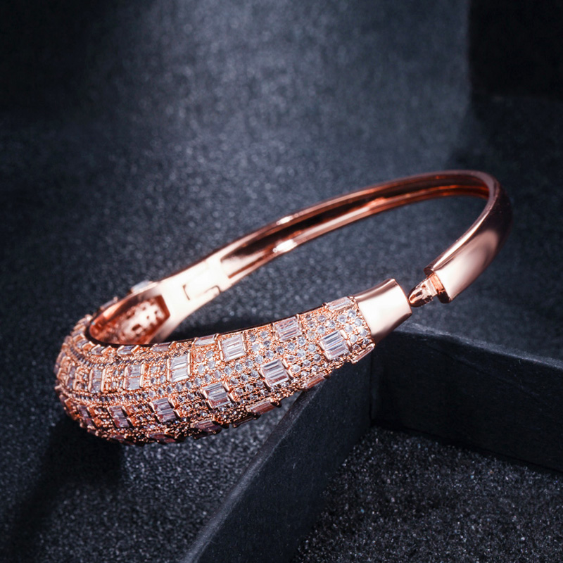 Роскошные женские кольца-манже – обзор и цена Men Accessories Ring And Bracelet